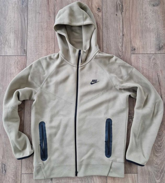 Nike tech fleece bluza z kapturem rozmiar M