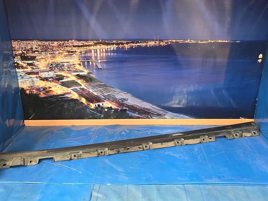 Embaladeira laterais esquerda para mercedes w222 class S   2013-