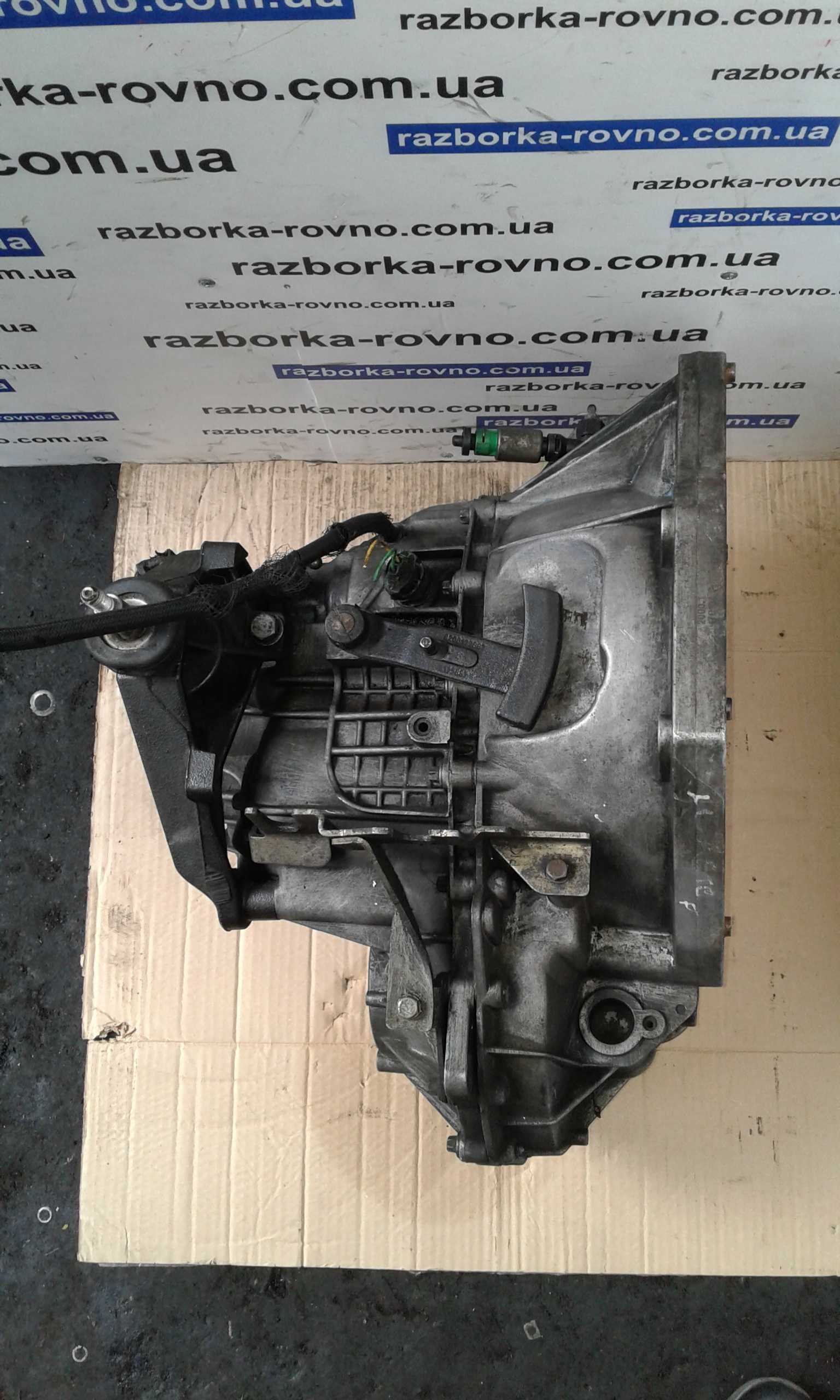 МКПП Коробка передач Renault Master II 2.5DCI	6-ступ PK6080