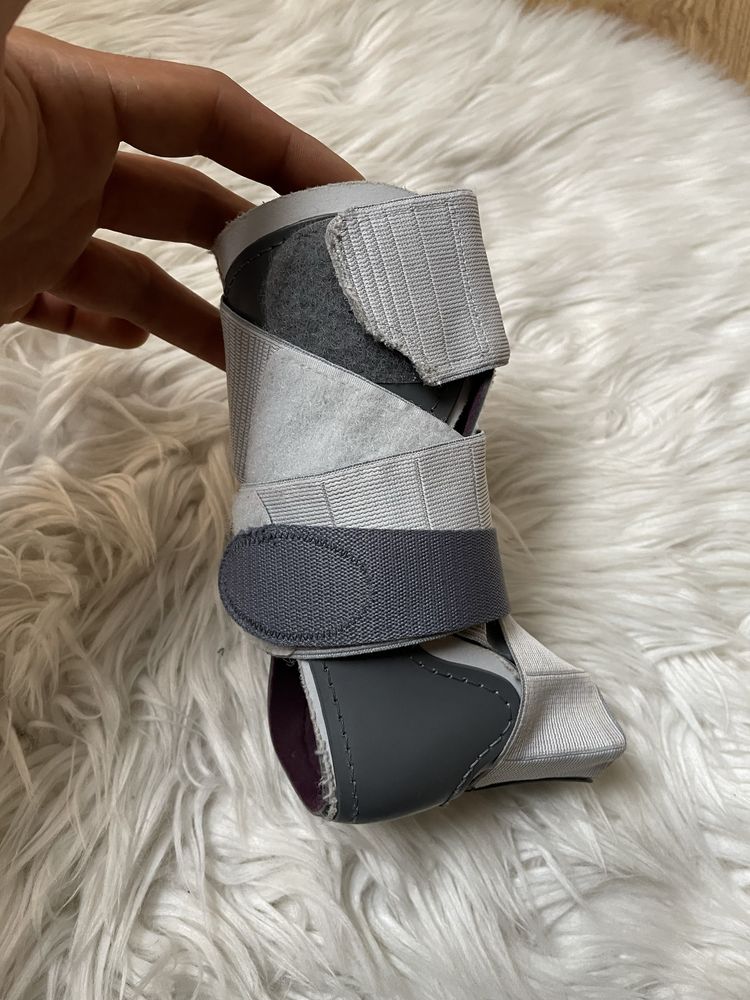 Stabilizator stawu skokowego orteza PUSH MED na lewą stope