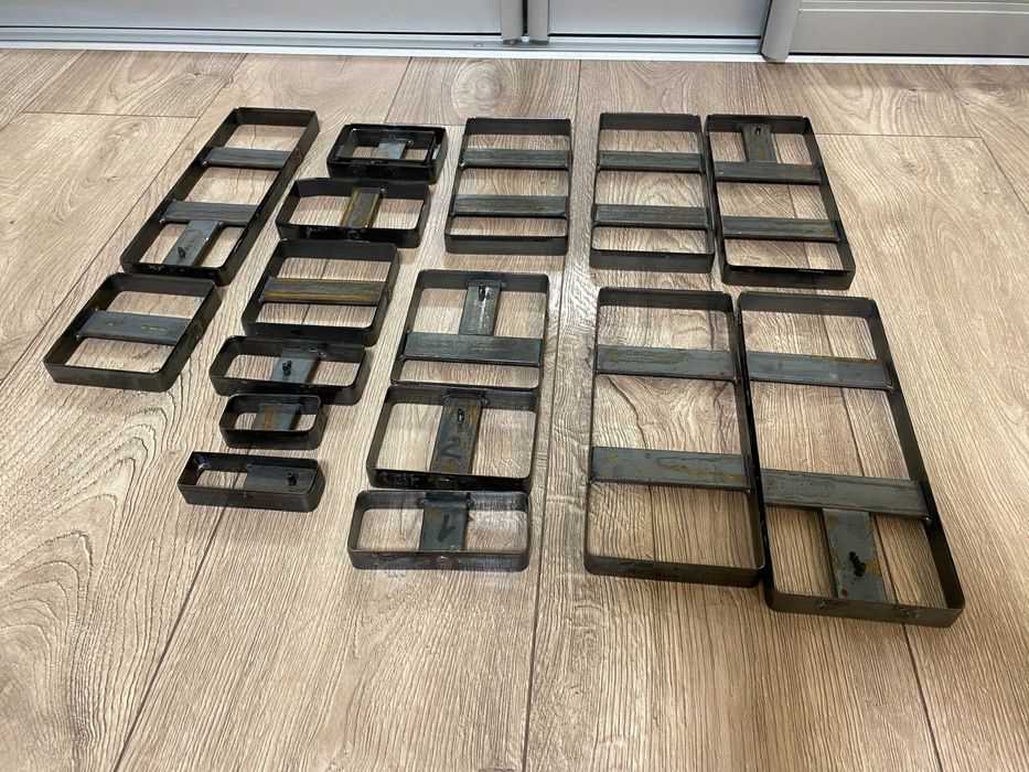 Різаки , ножі для вирубування деталей з шкіри