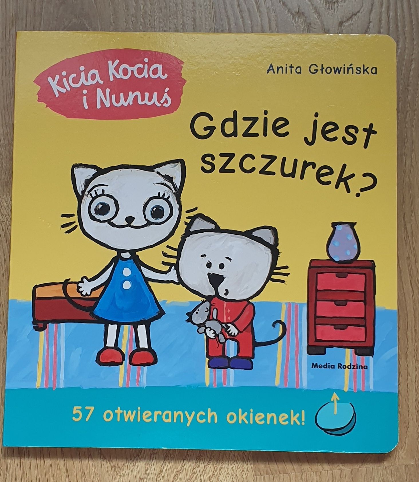 Książki dla dzieci, Kicia Kocia, Rok na ulicy Czereśniowej, Liczymy ra