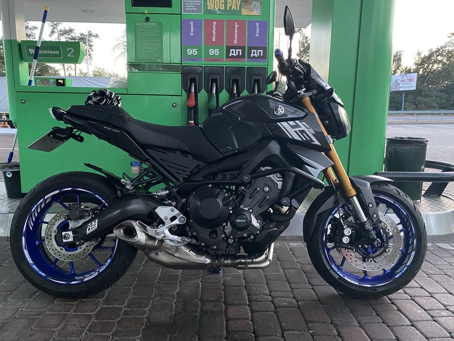 Прдам мотоцикл ямаха мт09