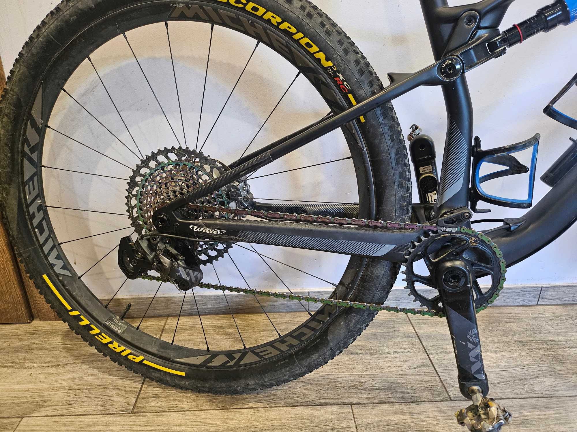 WilierURTA SLR: SID ultimate, XX1, waga 10,48kg
