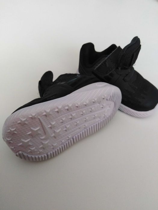 Buciki niemowlęce rozm 17 Nike