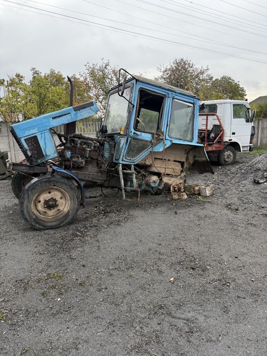 Продам трактор мтз по деталях