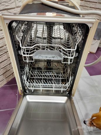 Вбудована посудомийна машина SIEMENS SR 64 E 000 EU.  Вузька - 45 см