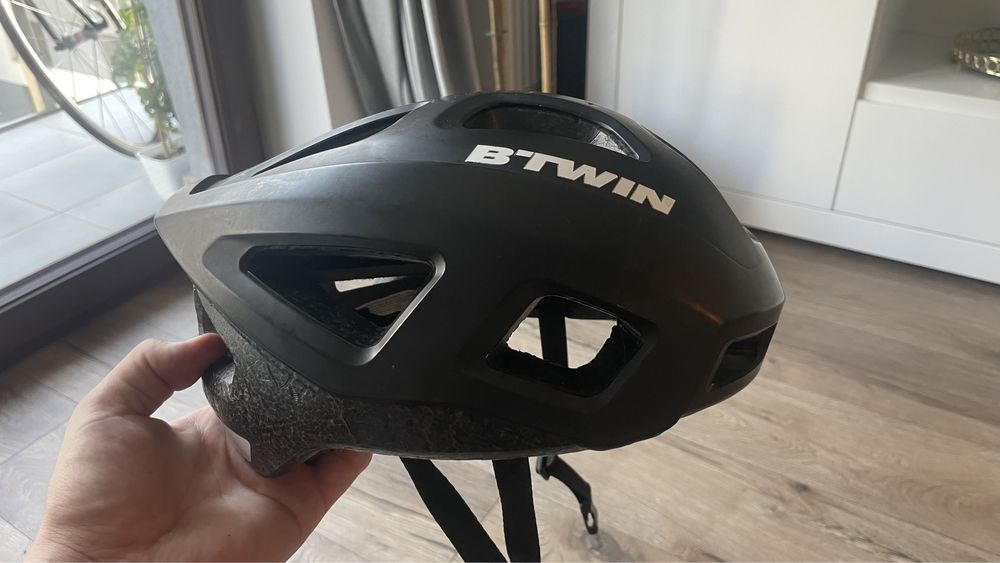 Kask rowerowy / ochraniacz na głowę