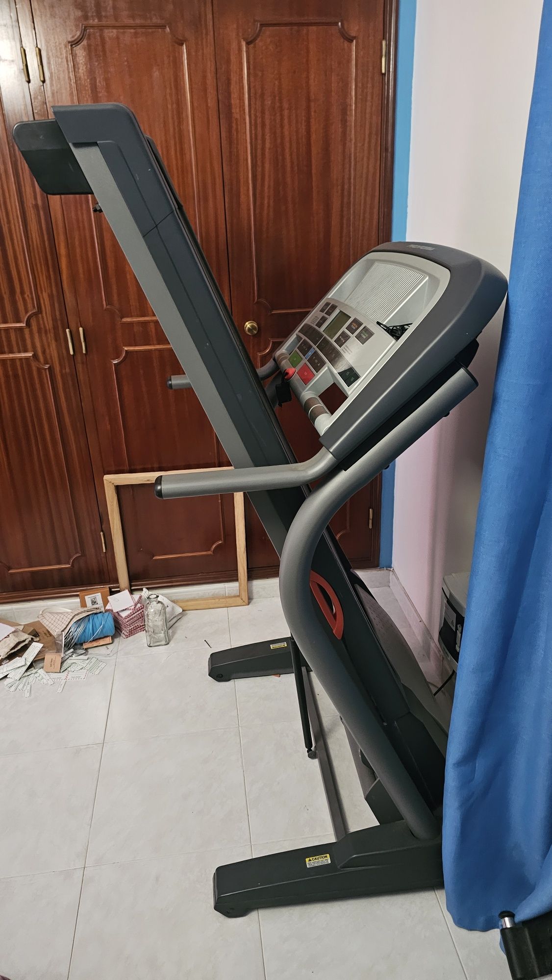 Vende-se passadeira elétrica