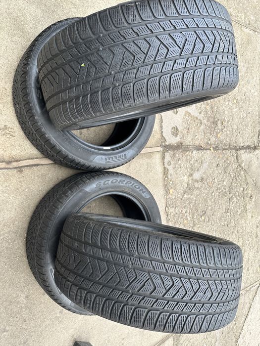 285/45/20 112 V Pirelli Scorpion Winter