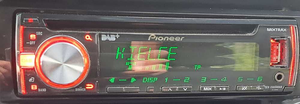 Pioneer DEH-X6600DAB + Hertz DCX 460.3