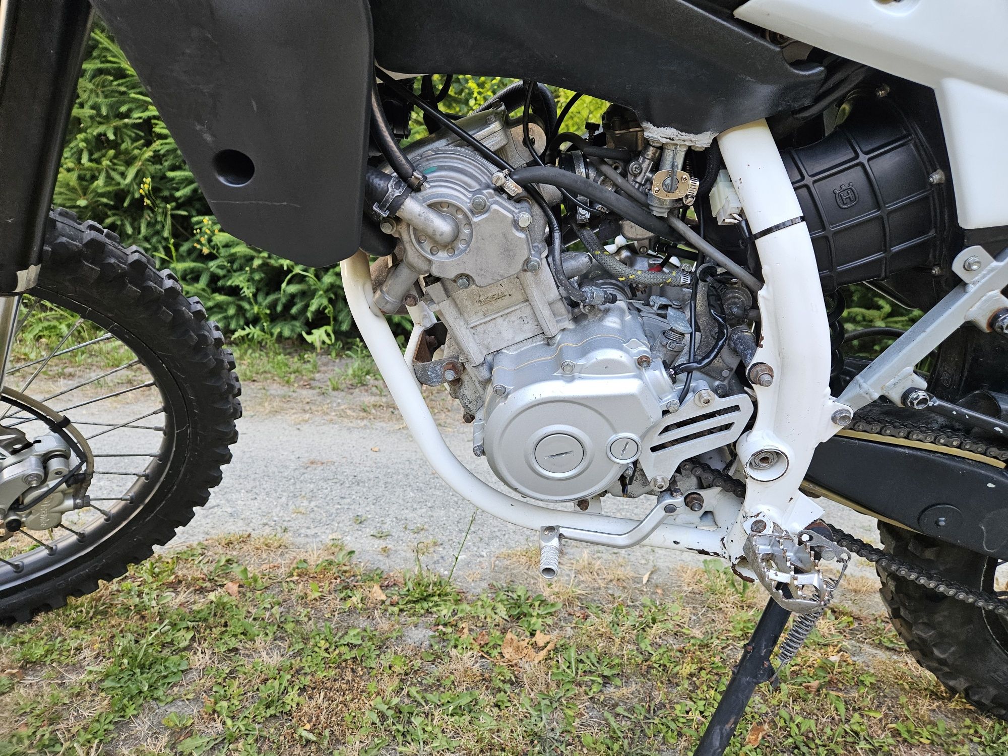 Enduro cross Husqvarna TE 125 4T yamaha WR