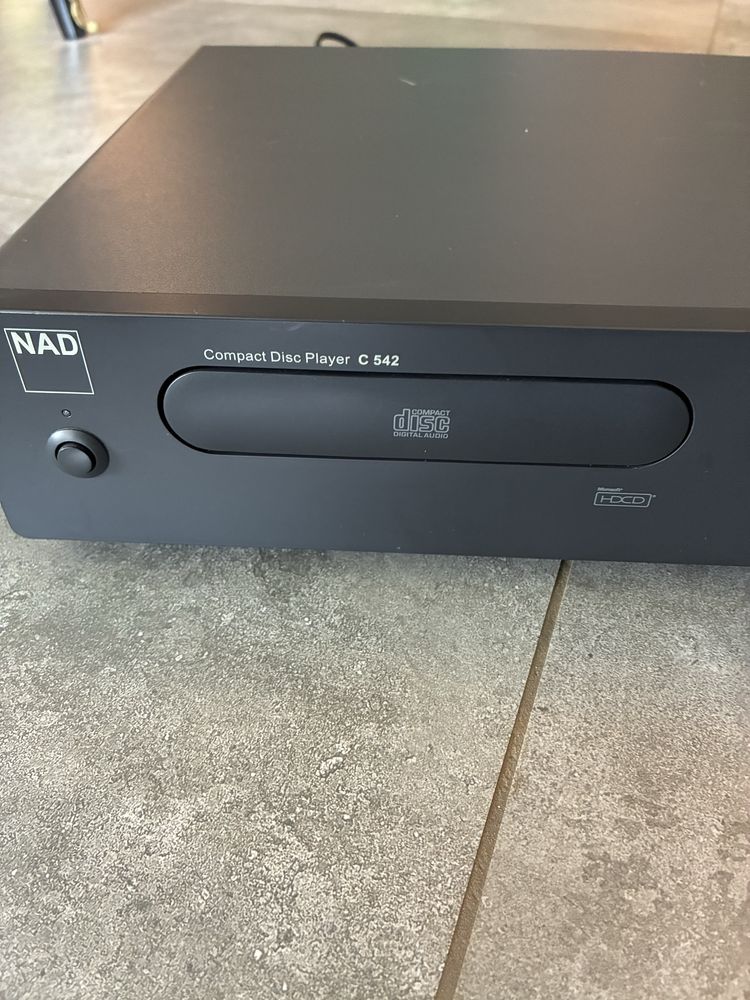 Cd програвач NAD C542