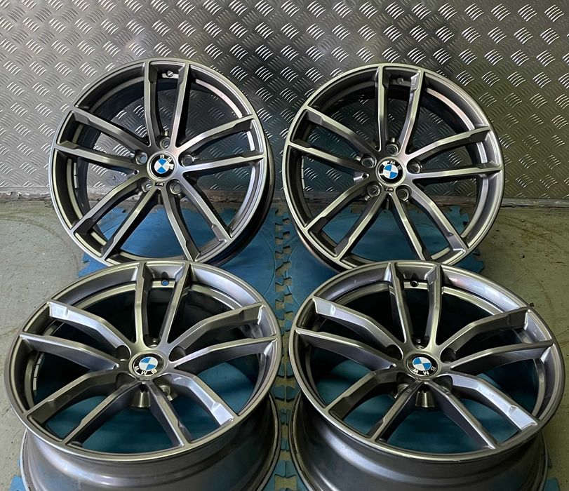 Felgi BMW 5er F30 F31 F07 8x18 5x112 jak nowe Adax Koźle