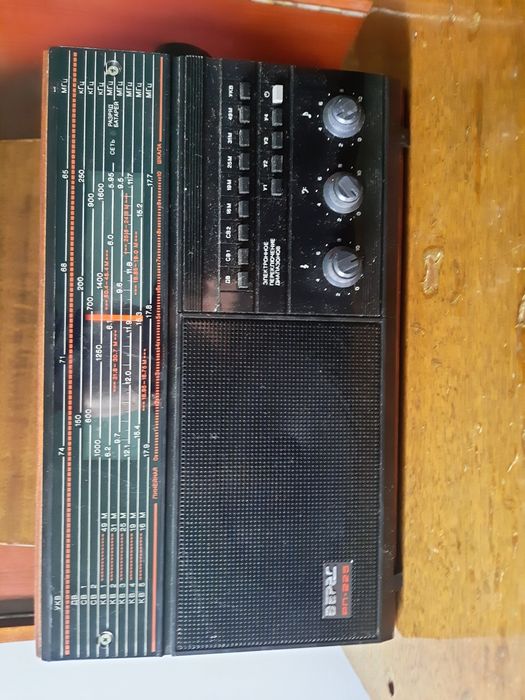 Продам магнитофон МАЯК-242 за 500 грнз652