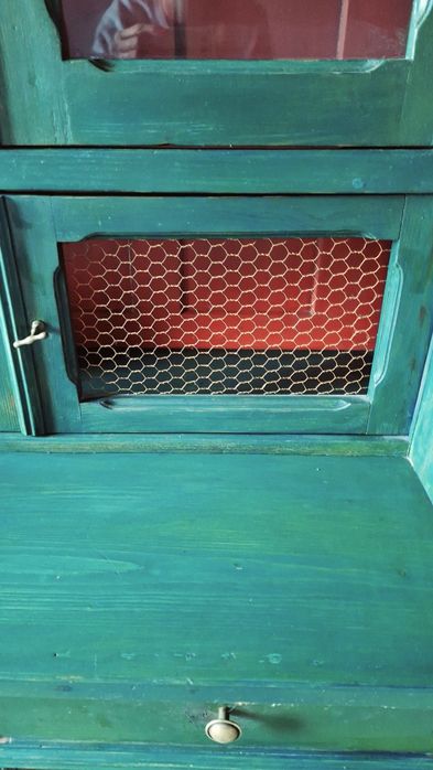 stary kredens po renowacji-unikat