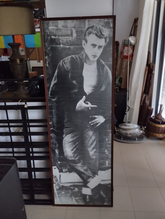 Vendo pôster muldurado gigantes