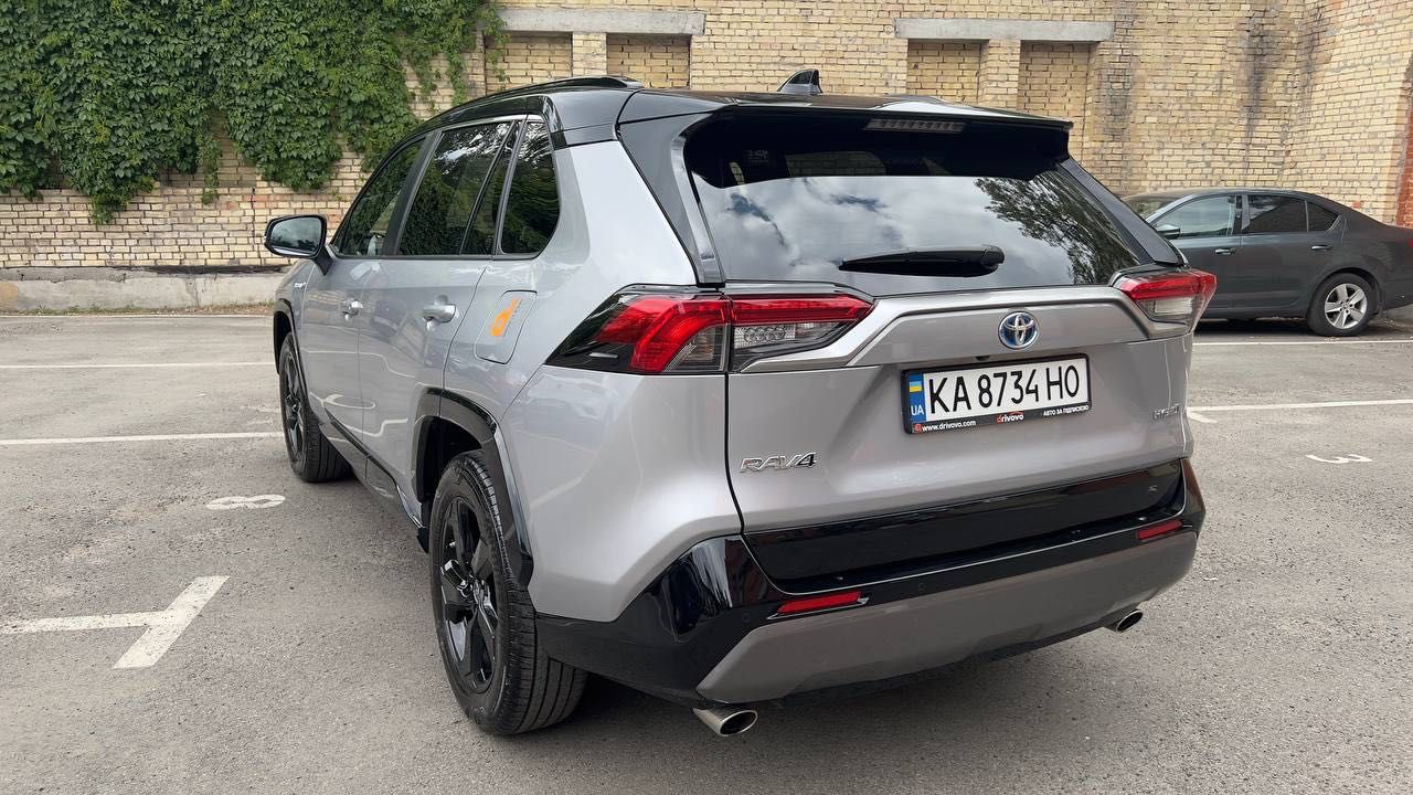 Toyota RAV4 hybrid 2021 2.5 e-CVT AWD-i Style+