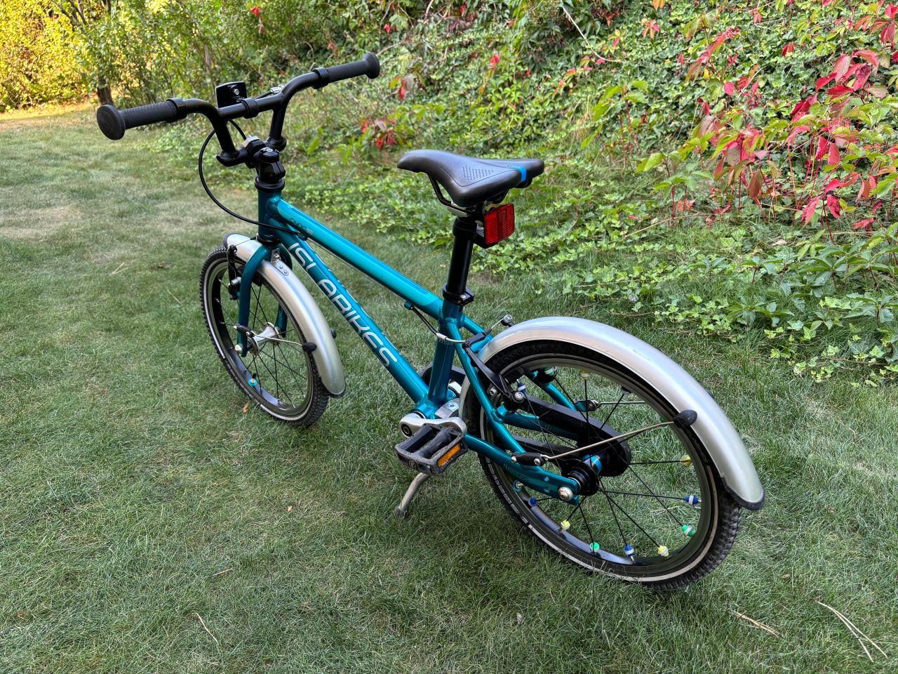 Islabikes Cnoc 16 rowerek dziecięcy jak Woom