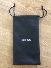 Etui na okulary Guess