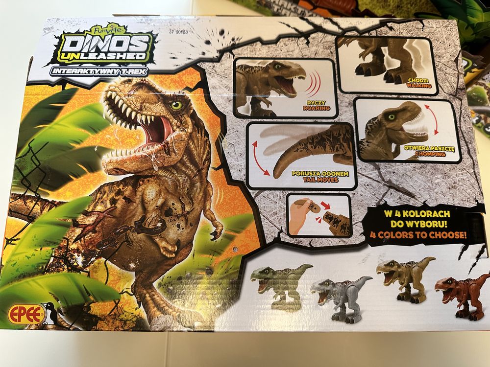 Інтерактивний динозавр великий