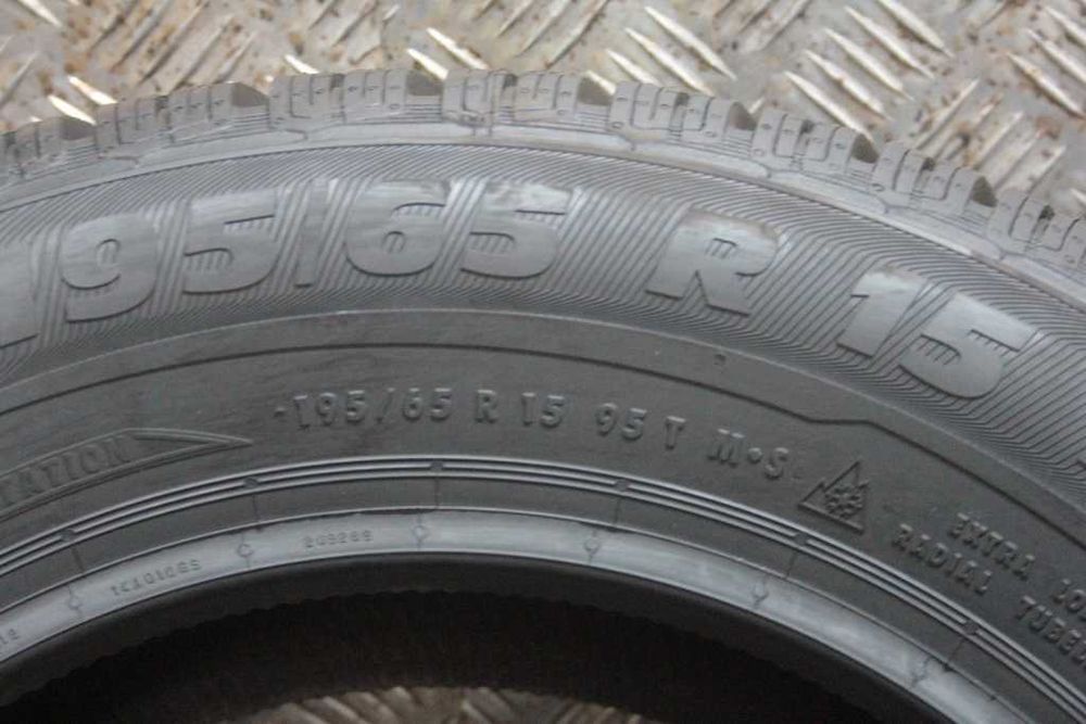 195/65/15 Semperit Master-Grip 2 195/65 R15 95T 2020r nowa