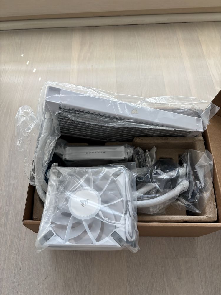 Corsair iCUE H100i ELITE CAPELLIX XT WHITE – Chłodzenie CPU 240 mm