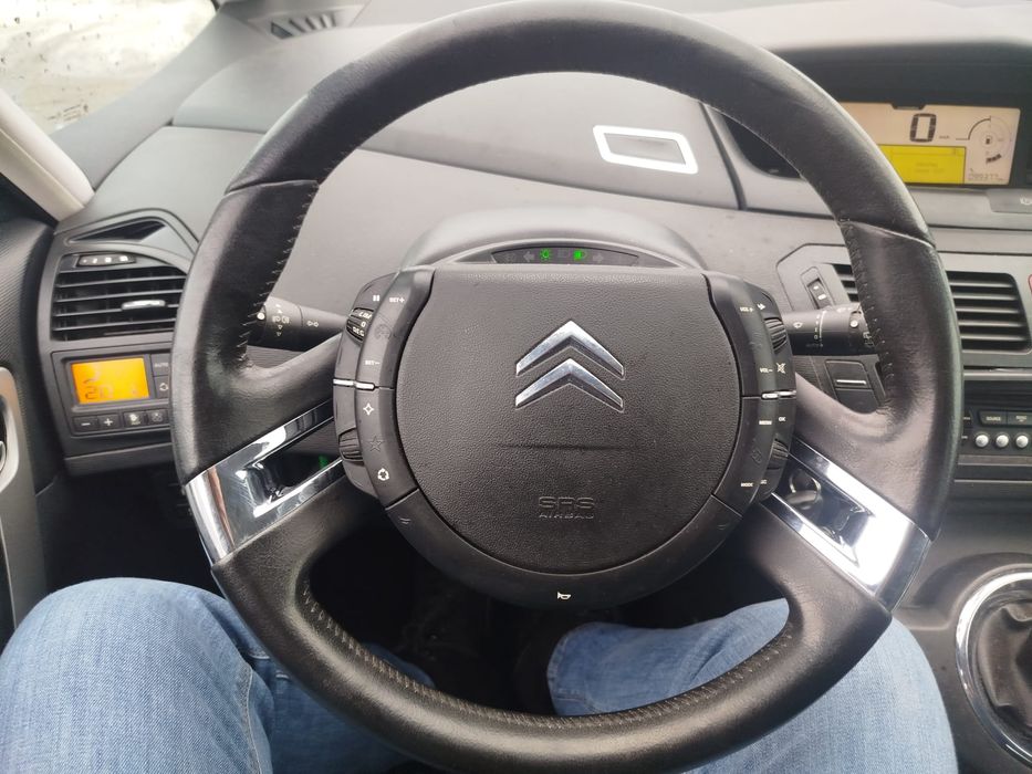 hak holowniczy Citroen C4 Picasso 2.0 HDI