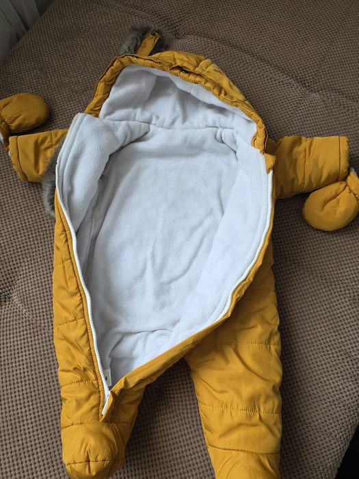 Продам дитячий зимовий комбінезон 74см