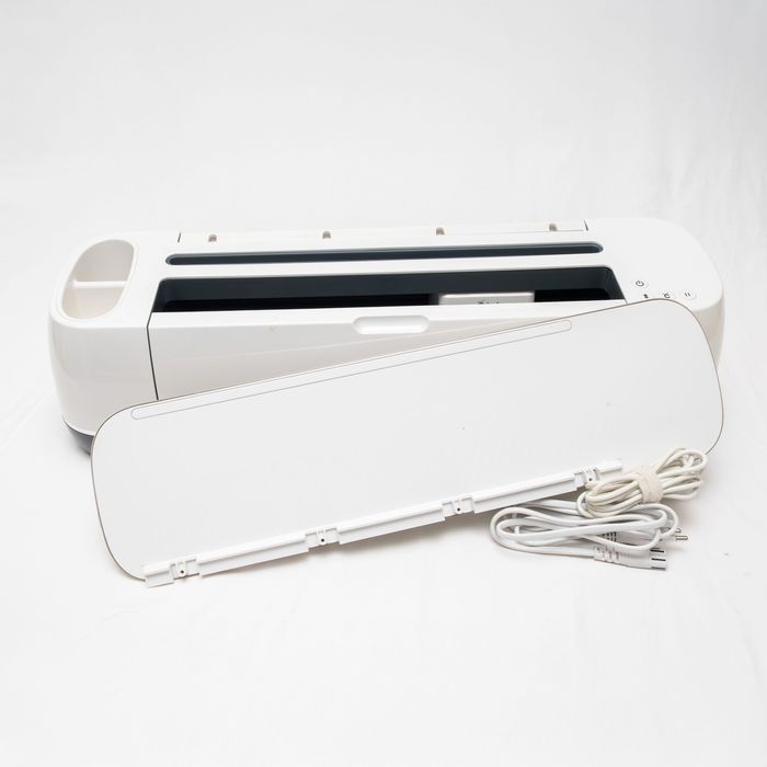 Maquina de Corte - Cricut Maker (AVARIADA - Boa Para Reparação)