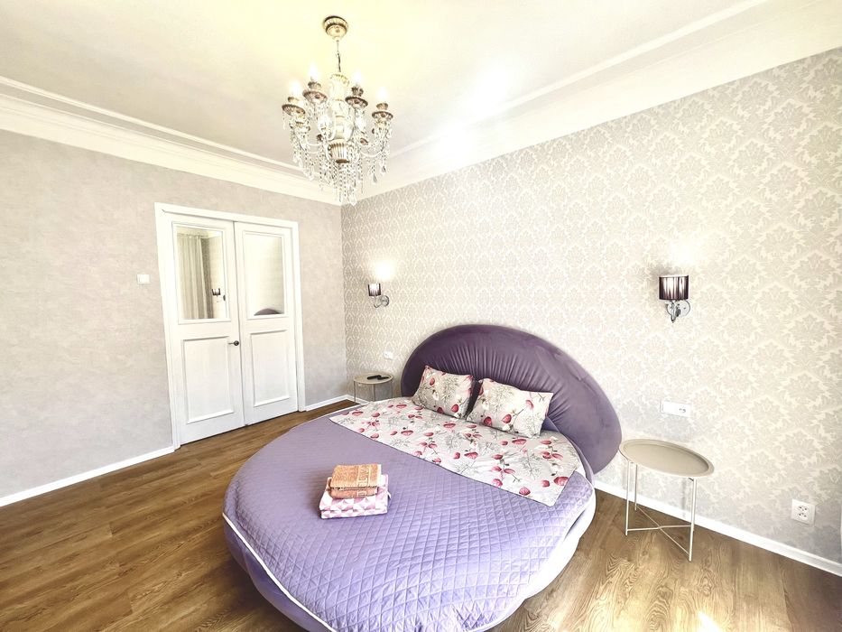 (5) Квартира посуточно подобово Никольский метро Конституции Сумская