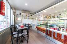 Trespasse Café em Odivelas com renda antiga