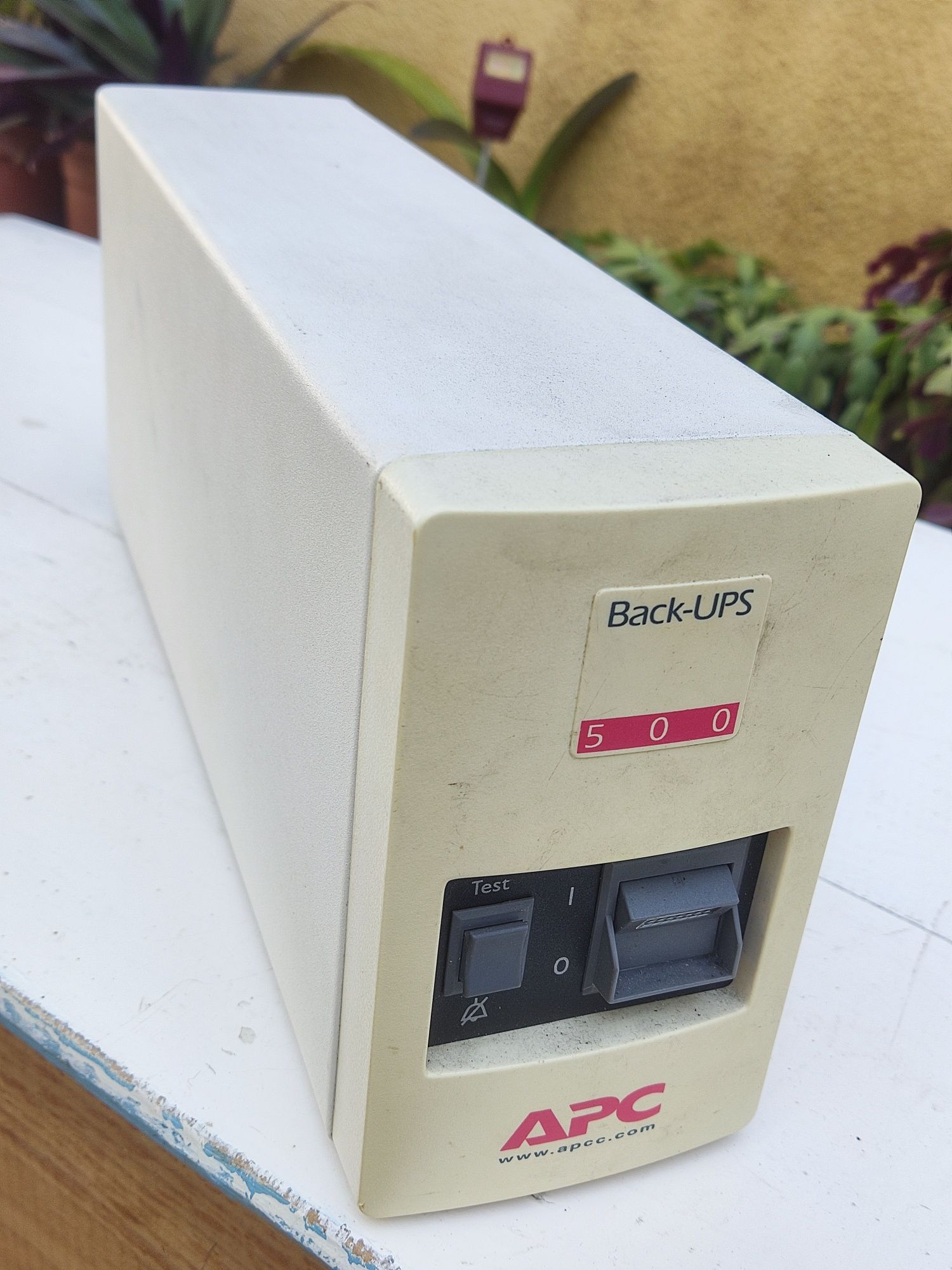 Backup UPS APC 500