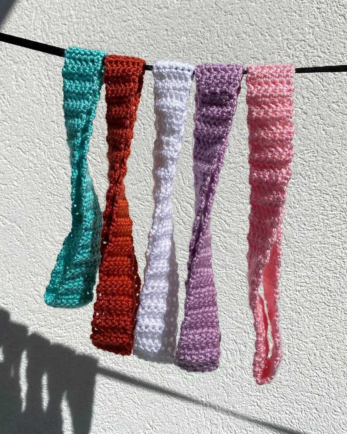 Fitas em crochet feitas à mão