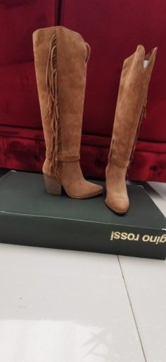 Козаки з натуральної замші