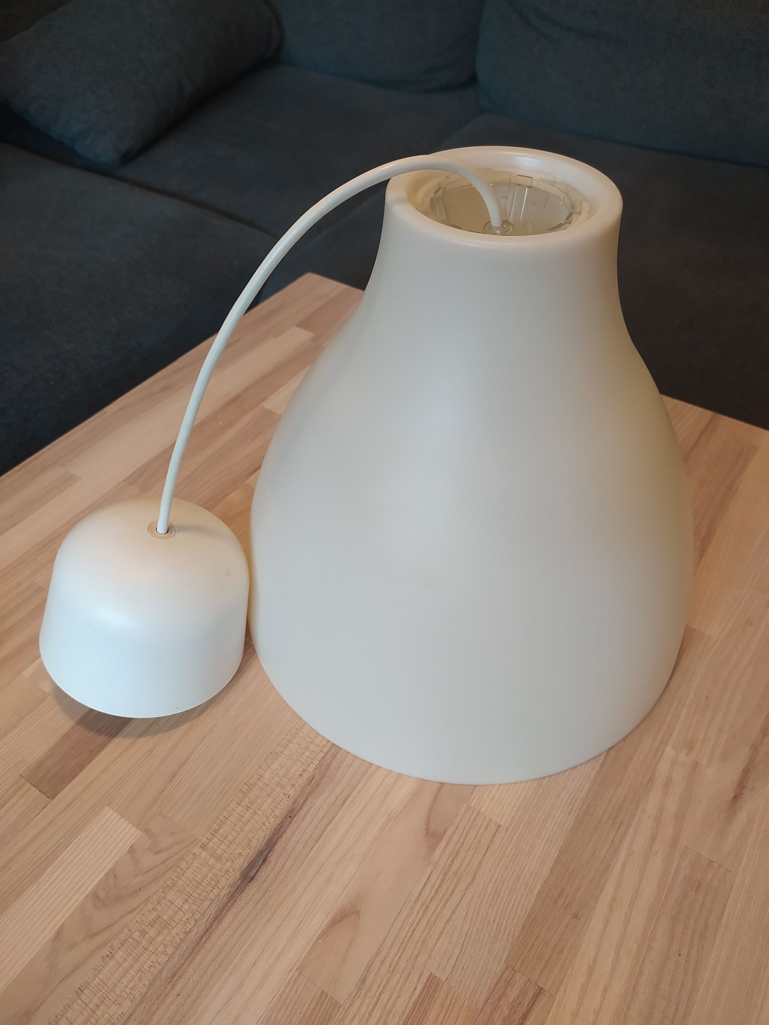 Lampa melodi ikea