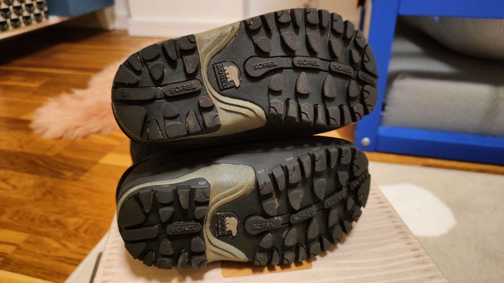 Buty zimowe, śniegowce Sorel r. 24 EU