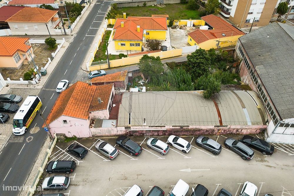 Moradia T6 para venda