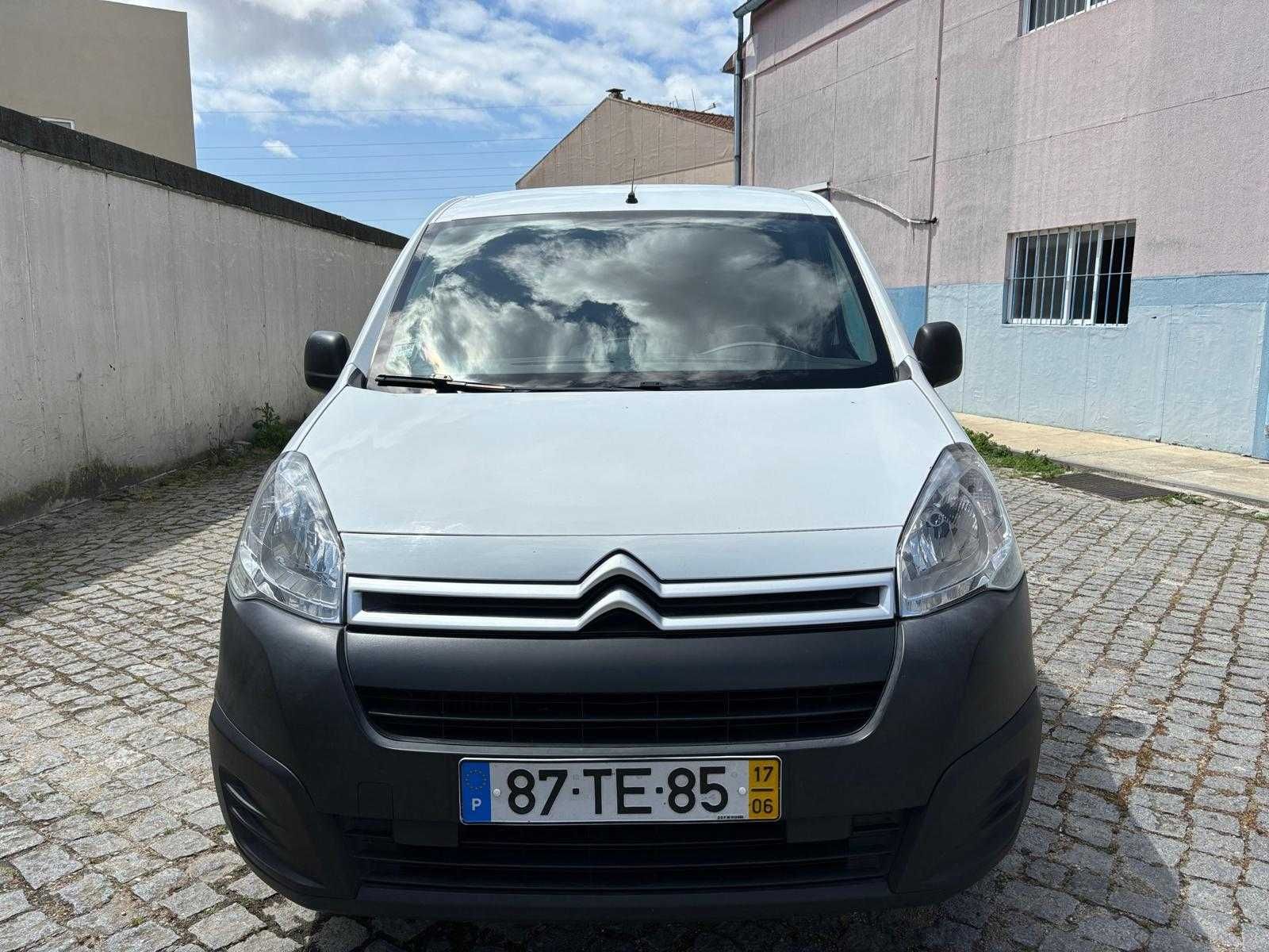 Citroën Berlingo 1.6 Hdi 100Cv 3 lugares [Caixa longa]