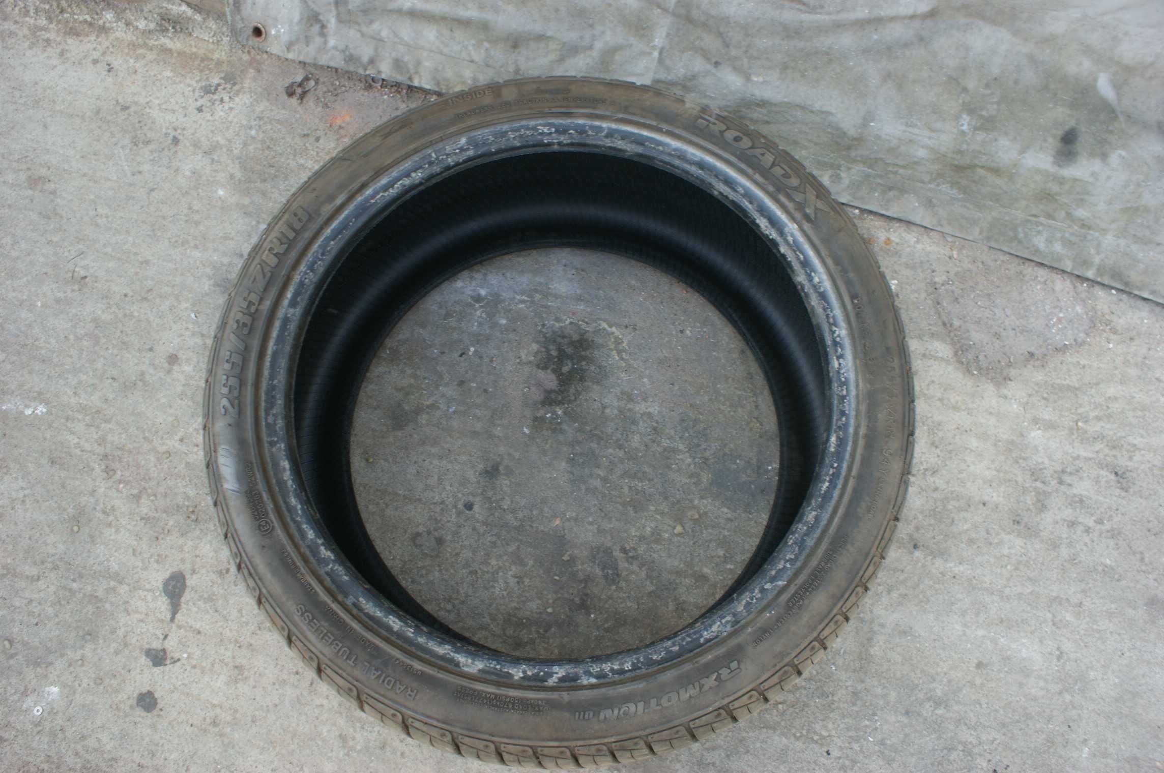 opona letnia Roadx  255/35 r18 2022r