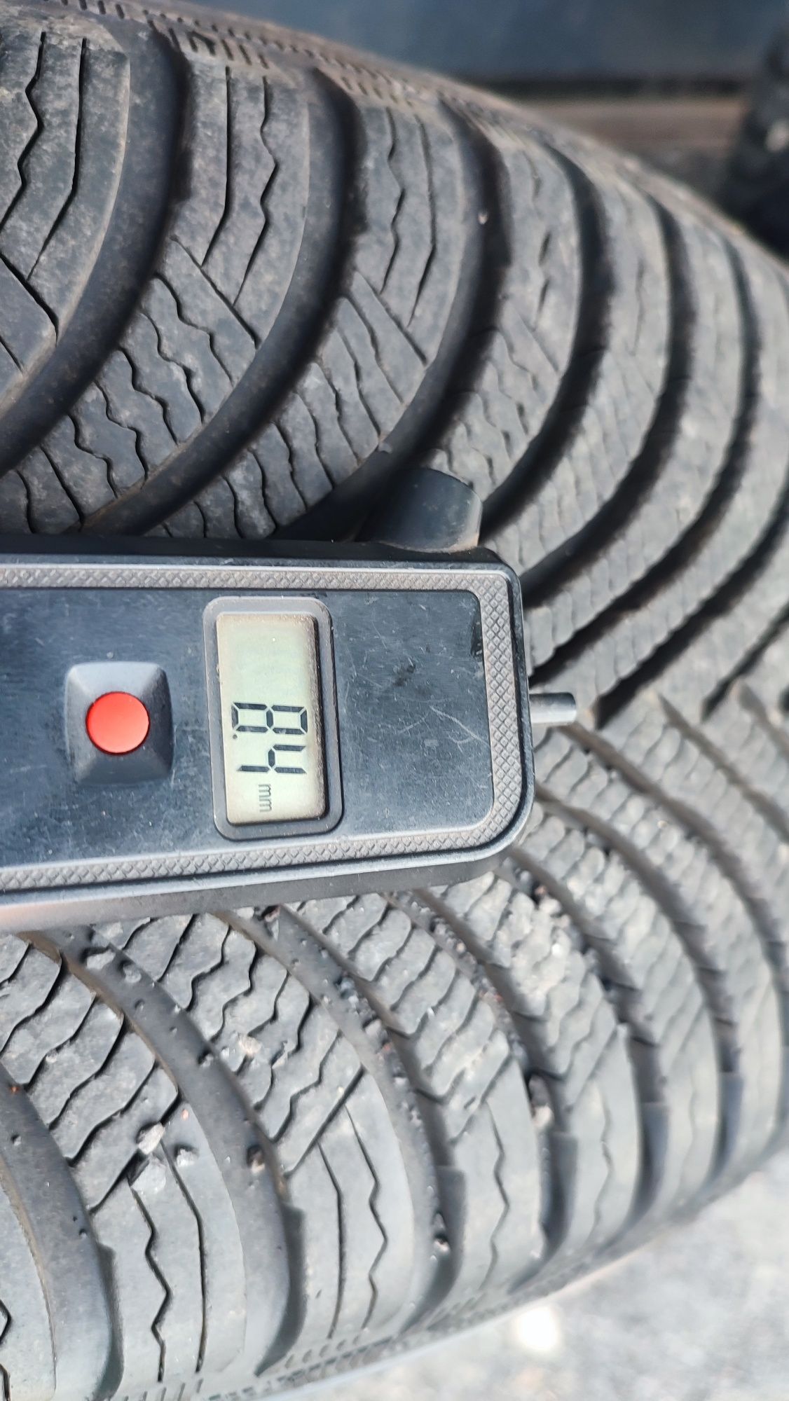 Koła zimowe Bmw E60 E61 225.55.16 Michelin Alpin  2020 rok 8.4mm