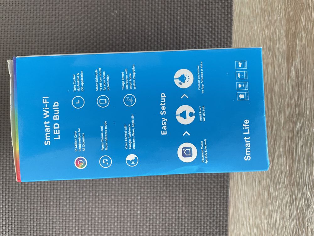Inteligentna żarówka Tuya SmartLife WiFi E27