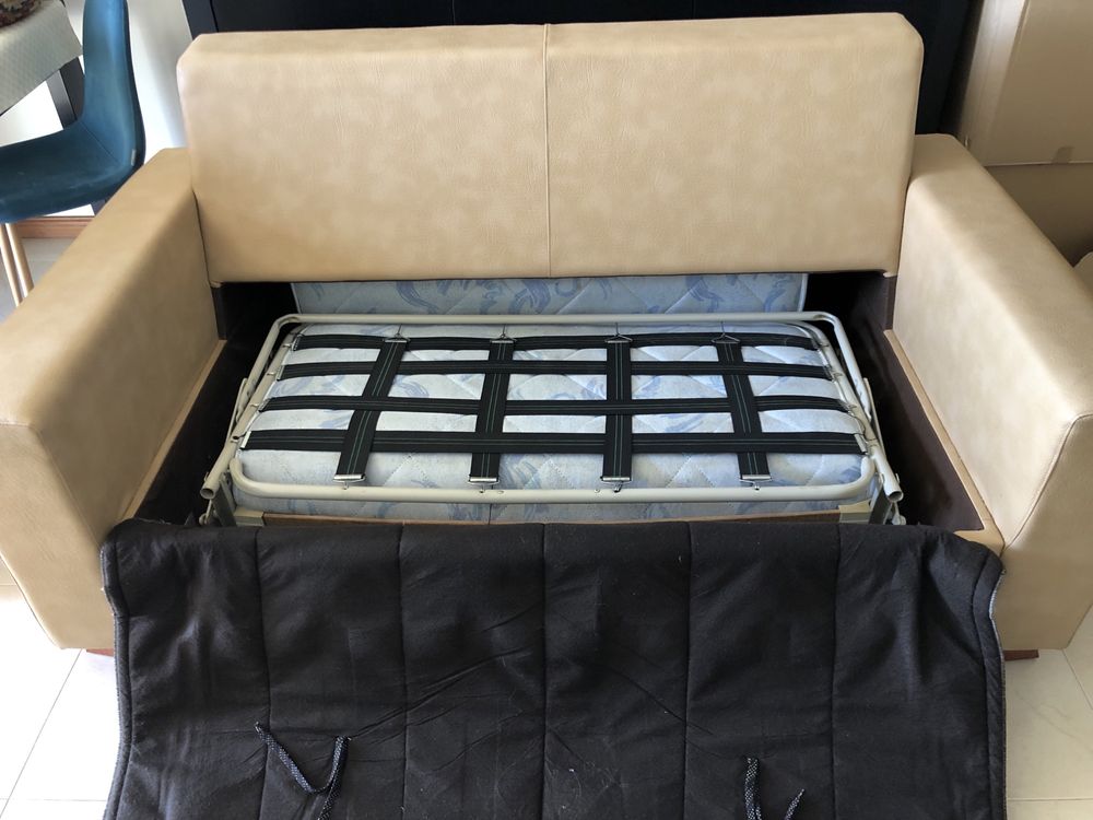 SOFA CAMA 3 lugares (excelente estado)