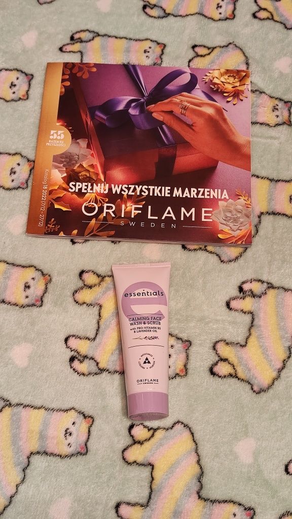 Żel do mycia twarzy i scrub essentials Oriflame 75 ml