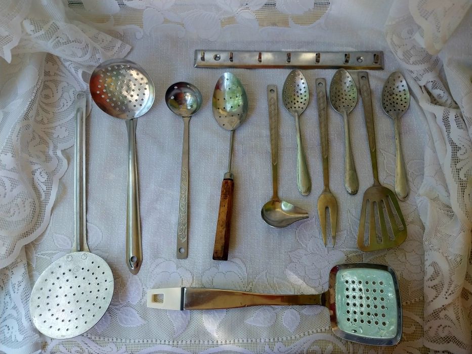 Добротная кухонная утварь времён ссср в кондитерской и кулинарии