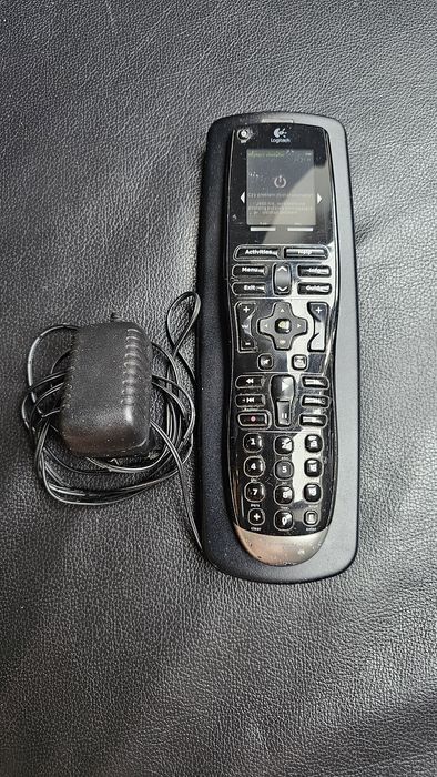 Pilot uniwersalny Logitech Harmony One czarny