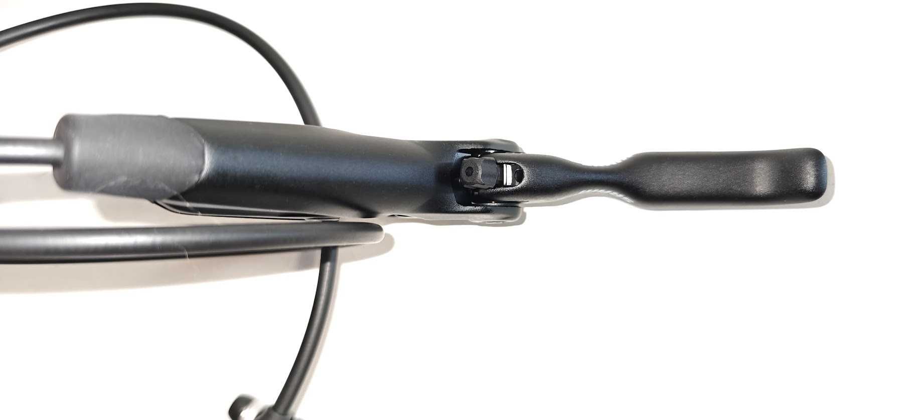 Hamulec tarczowy SRAM G2 R
