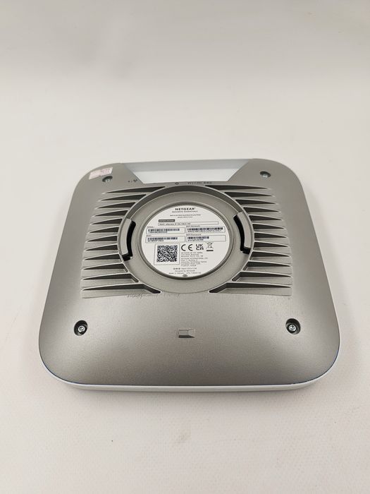 Роутер Netgear Business Essential WAX214V2 (2250)