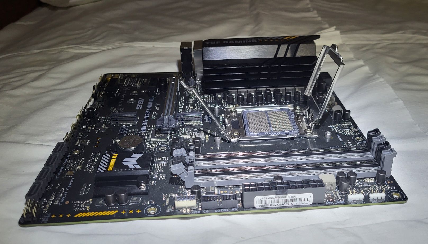 Материнська плата Asus TUF GAMING A620M-PLUS WIFI (sAM5, AMD A620, PCI