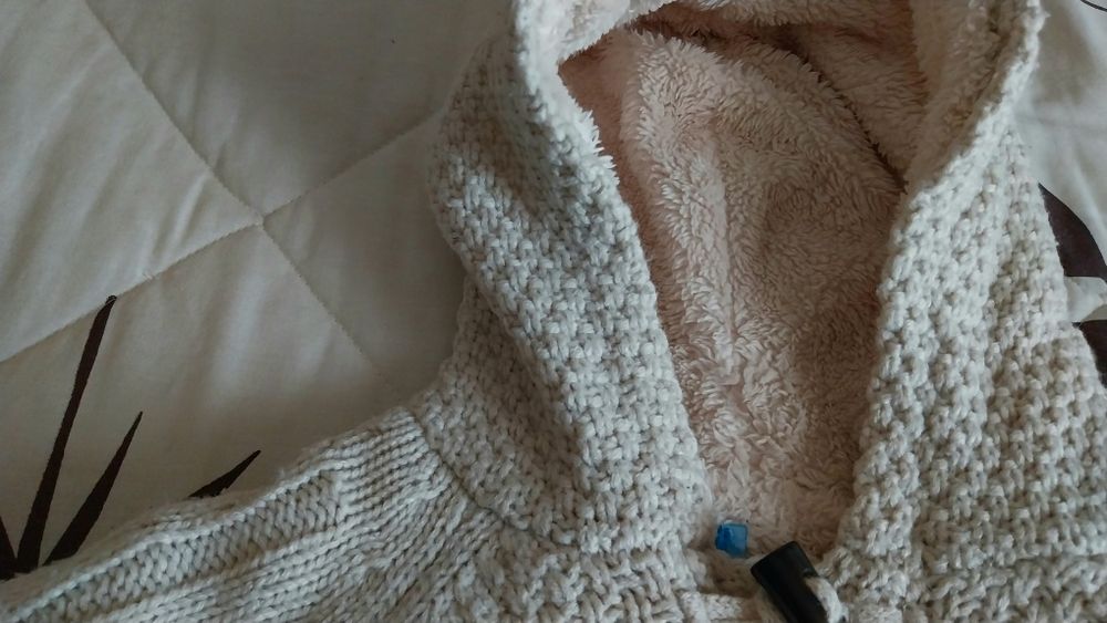 Casaco de lã forrado com pelo 4 anos